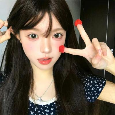 尸缠妖后 海报